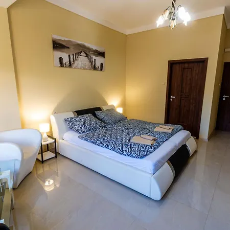 Apartman Royal Pöstyén